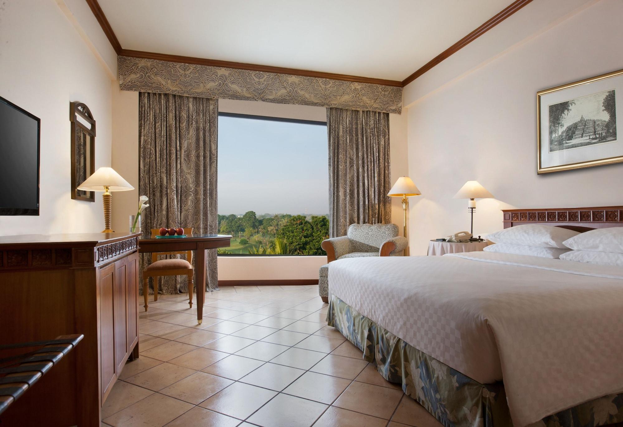 Hyatt Regency Yogyakarta Hotell Sleman  Exteriör bild A room at the hotel
